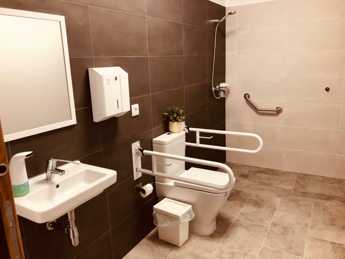 סנטיאגו דה קומפוסטלה Albergue Sixtos No Caminho מראה חיצוני תמונה